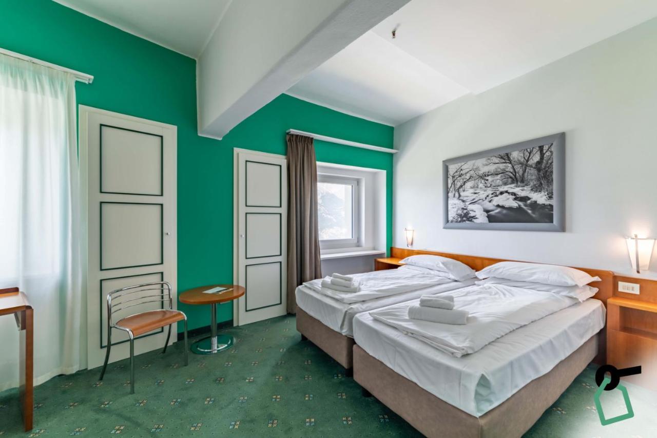 Hotiday Room Collection - Sauze Torre Oulx Екстериор снимка