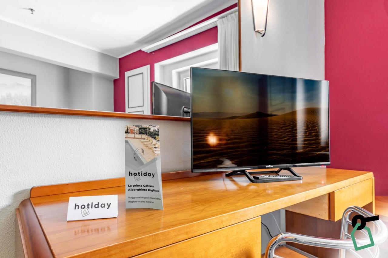 Hotiday Room Collection - Sauze Torre Oulx Екстериор снимка